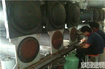 中央空調冷凝器怎樣清理？冷凝器的清理流程【詳細說明】